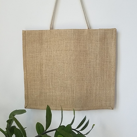 ***SOLD***Tan Burlap/ Rattan Tote Bag - Picture 3 of 8